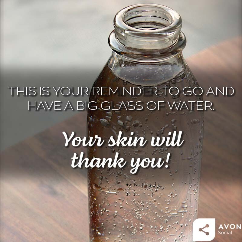 LadiesPandC's tweet photo. It's mad how frequently we forget that skincare relies on more than simply what we put on our skin, it's about our diet too! ✨ Drinking water (aim for 3 pints a day!) and eating well is a sure way to boost your skincare game. 💧
#Skincare #DrinkWater https://t.co/kzlIuuTVwP