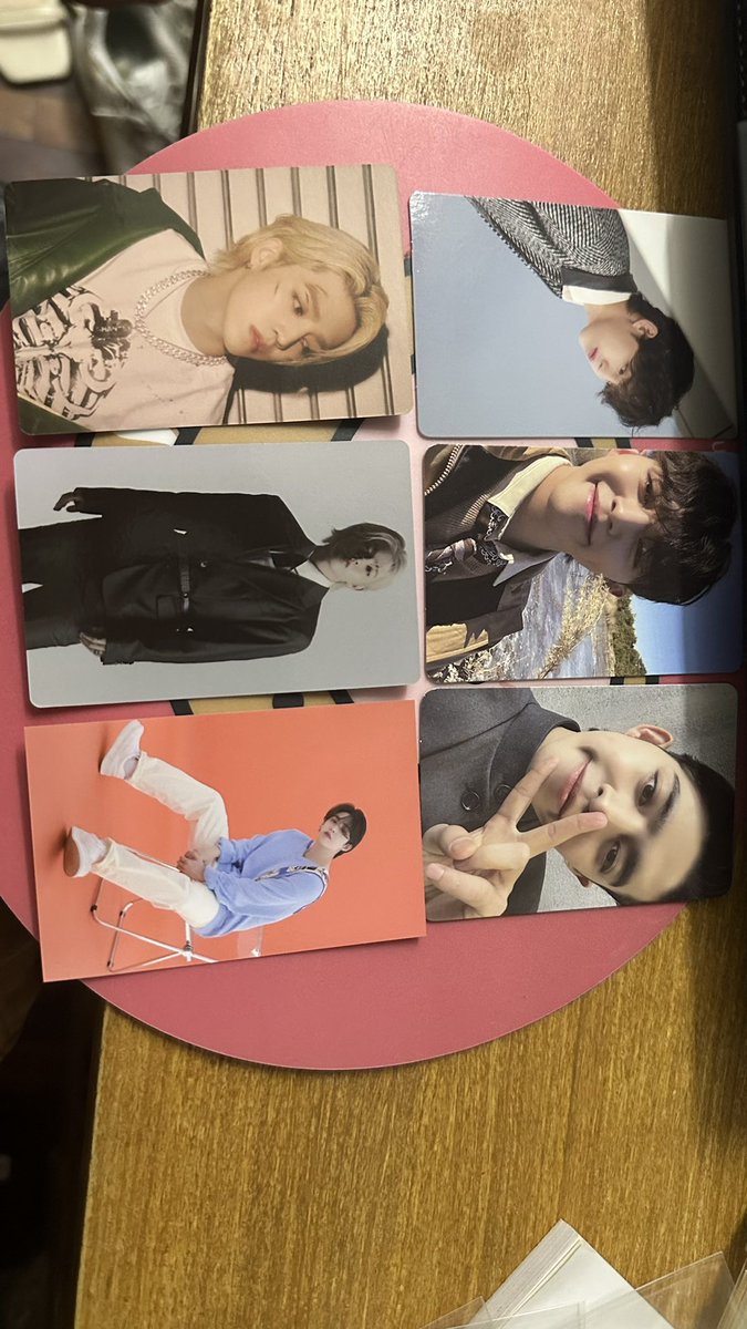 kdyuno_'s tweet photo. wts lfb ph #ensells

— SEVENTEEN assorted pc
— good condition
—  click Alt for the price
— sf
— onhand

🏷 seventeen seungcheol scoups jun junhui wonwoo mingyu dk seokmin the8 minghao seungkwan vernon dino face the sun attaca caratland fml https://t.co/iFwb4Xd3eG