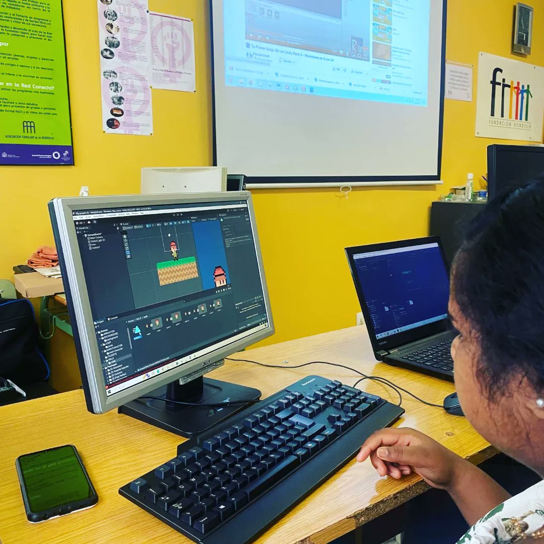 F_Rondilla's tweet photo. Finalización de BITaminadas! donde chicas jóvenes de 12 a 17 años han explorado el fascinante mundo de la creación de videojuegos juntas. 💡💻 Increíble ver cómo cada una han desarrollado su creatividad y habilidades. @avrondilla @fundacionesplai
#bitaminadas #Videojuegos #Steam https://t.co/ifmKSxyzOl
