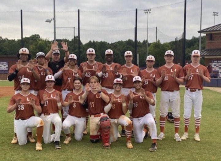 One year ago today… the start and finish of a 3-0 run in 15 hours to get <a href="/BaseballU/">Baseball U ®</a> 17u Select into the playoffs at WWBA PG 17u National Championship in Georgia.   Will never forget this group ❤️
#2StrikeHitting #Papi 
#UFam