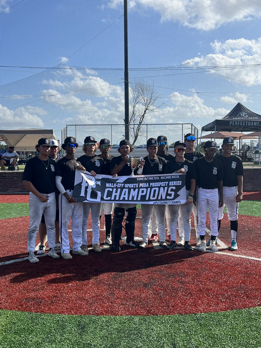 JosephWal2's tweet photo. Good tournament with 2 triples, 2B, and a couple singles. Saved in the last two innings with 2 strikeouts. https://t.co/m6vnBLumZy