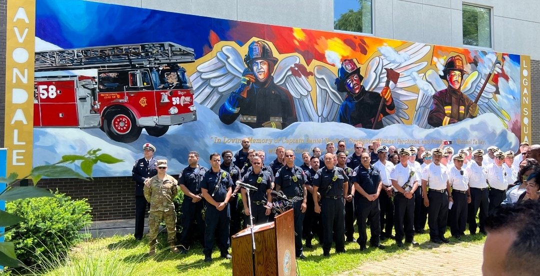 HoltNance's tweet photo. Thank you to everyone who came out to support our Goldstar families at Fireman's Park for the rededication of the mural that honors 3 of Chicago's Bravest.
Always remember Captian Daniel Nockrls,Firefighter Michael Talley, and Firefighter Michael Forchione.
#CFDstrong
#CFDheroes https://t.co/NN6fnIiv6K
