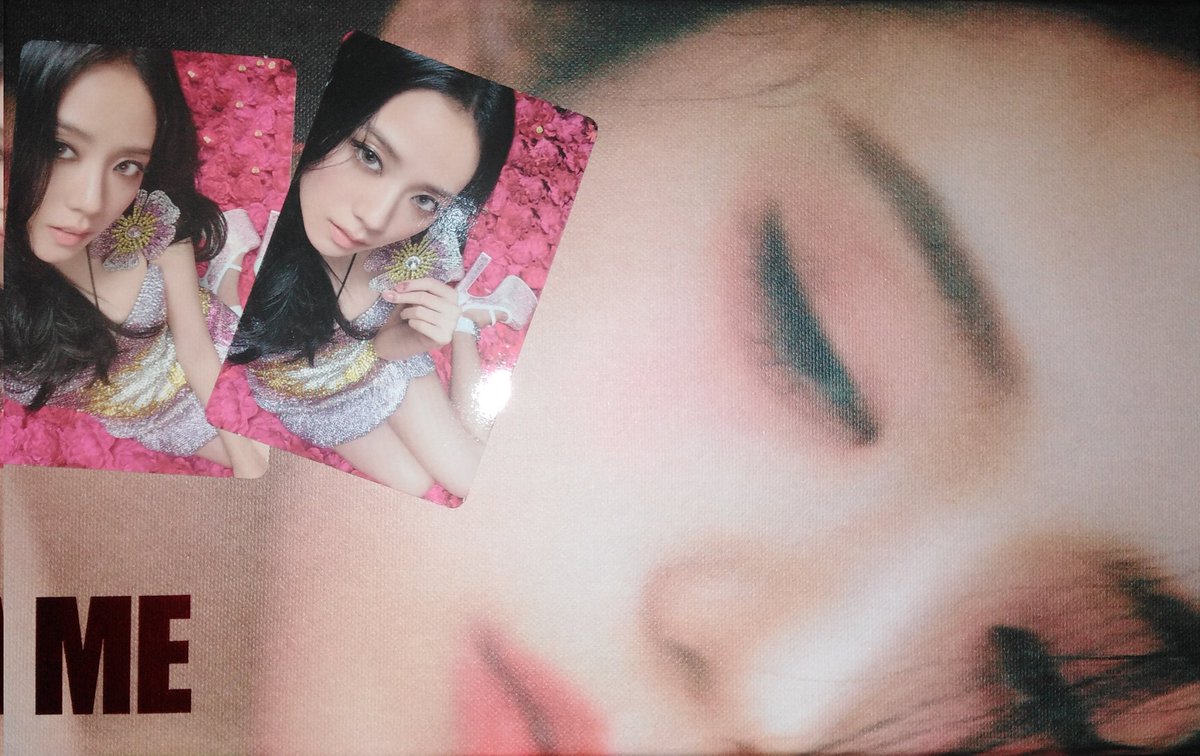 Marry_Me_Rosie's tweet photo. My Me Album arrived 💕 I kinda forgot to post here but thank you seller it arrives safely @xerishoppe #XERIshoppe_Feedbacks https://t.co/9H90YDyk9Y