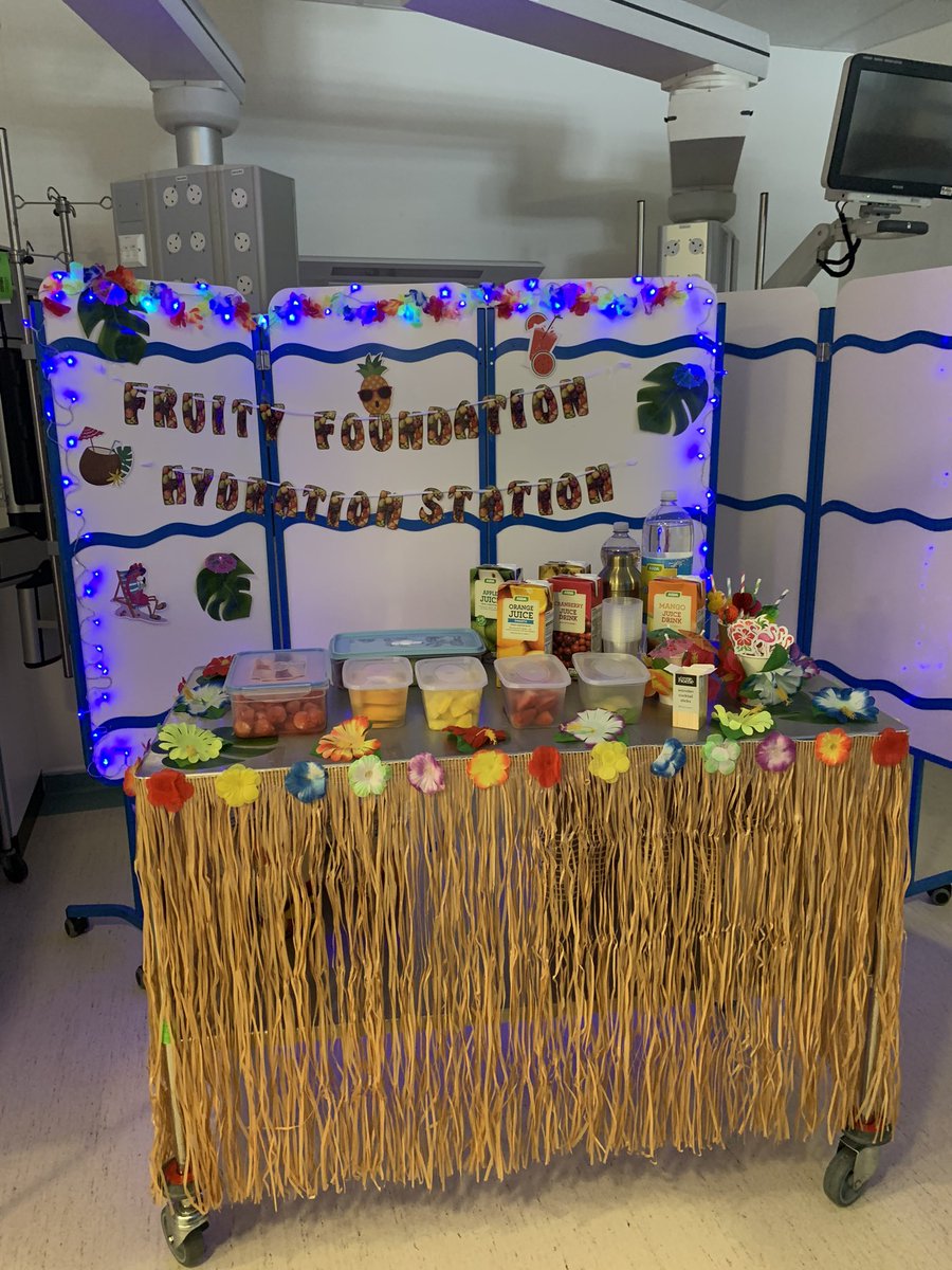 Bakerred20's tweet photo. CTCC fruit juice bar is open @UHCW_CritCare @uhcw_inf_con #hydrationweek @UHCW_CT_UNIT https://t.co/DQUWznNjOX