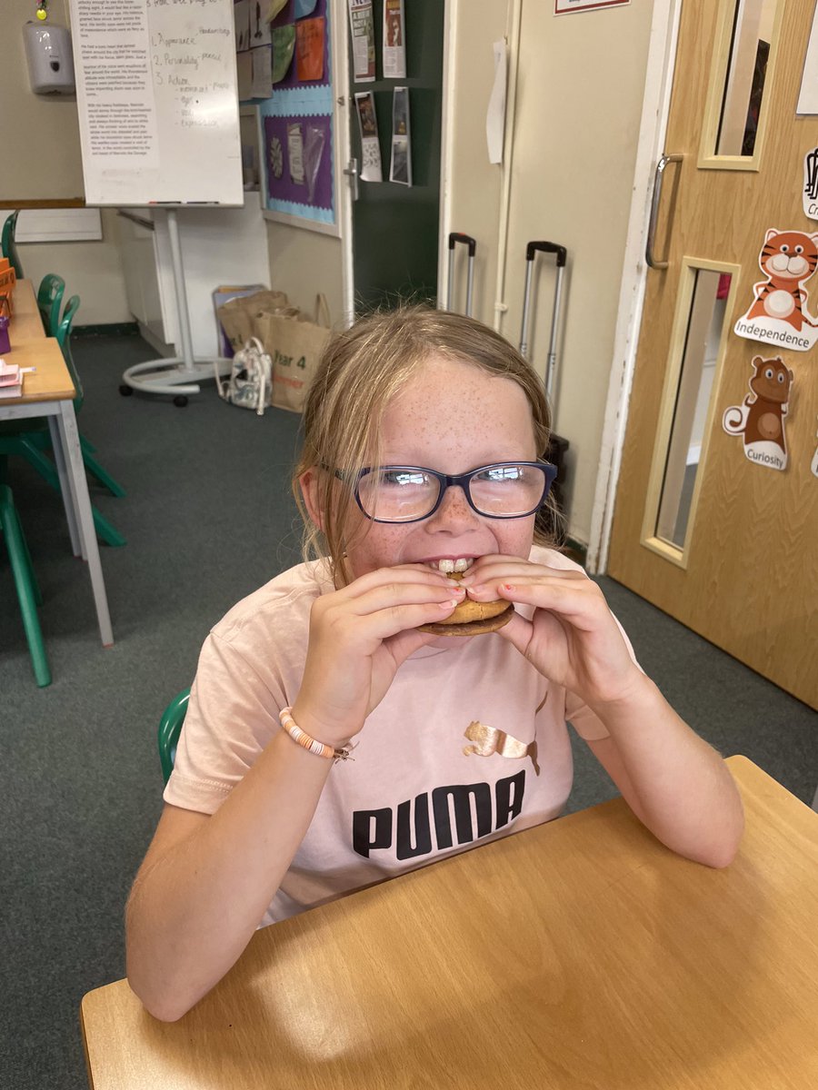 HighwoodPrim4P's tweet photo. Year 4 camp: s’more making (part 1) https://t.co/g7O9VLJ4mp