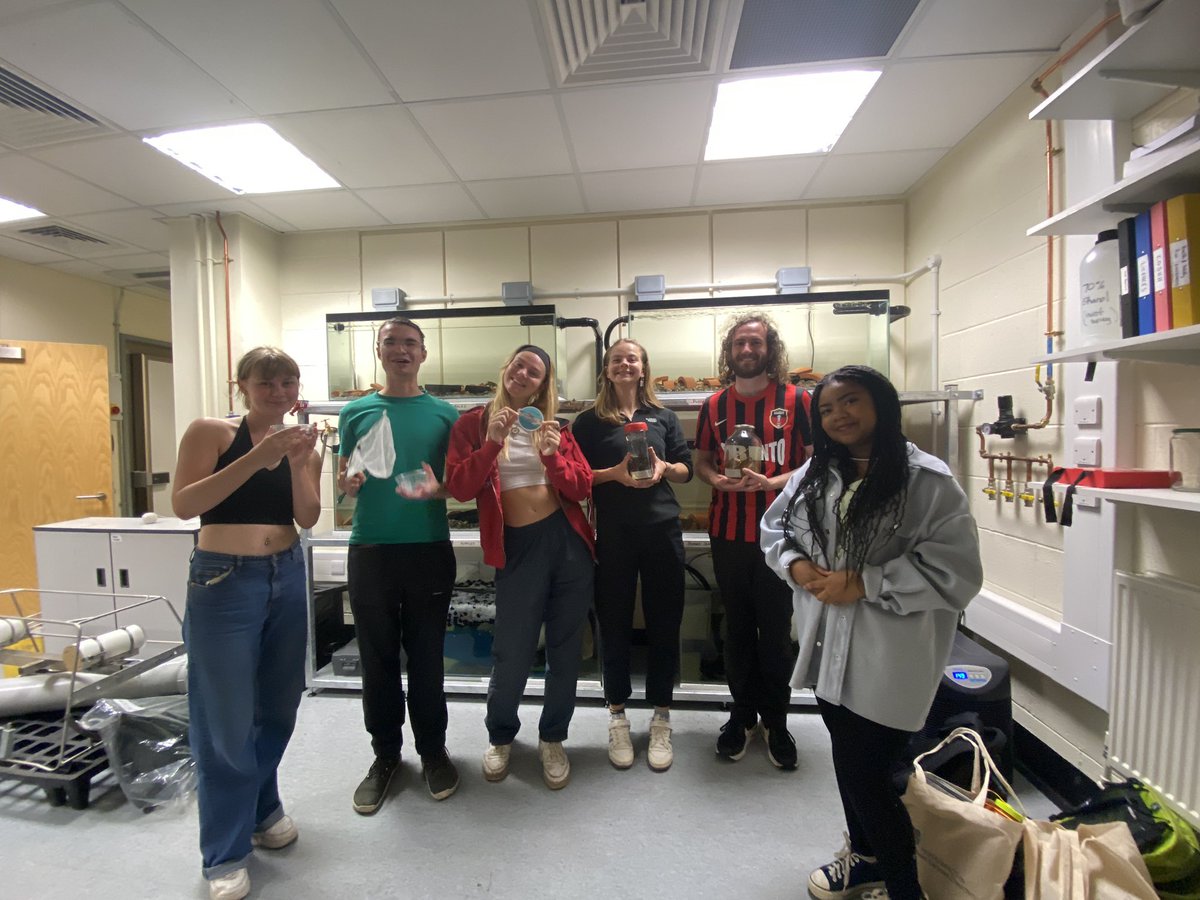 The Aquatic Interactions Lab has reached critical mass. Here’s the team in front of rescued endangered white claw crayfish tanks. They’ll be introducing themselves &amp; their work this week

<a href="/matt_harwood96/">Matthew Harwood</a> @JamesHo40421003 <a href="/LeedsEcoEvo/">Leeds Eco&Evol Res</a>