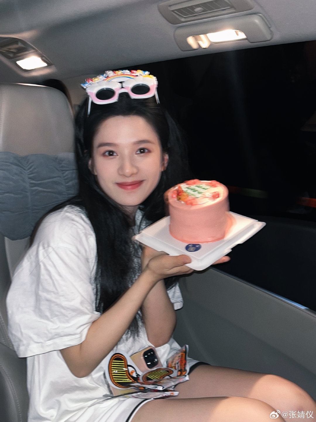 Chinese Star Updates on Twitter: “Birthday girl #ZhangJingyi shares new