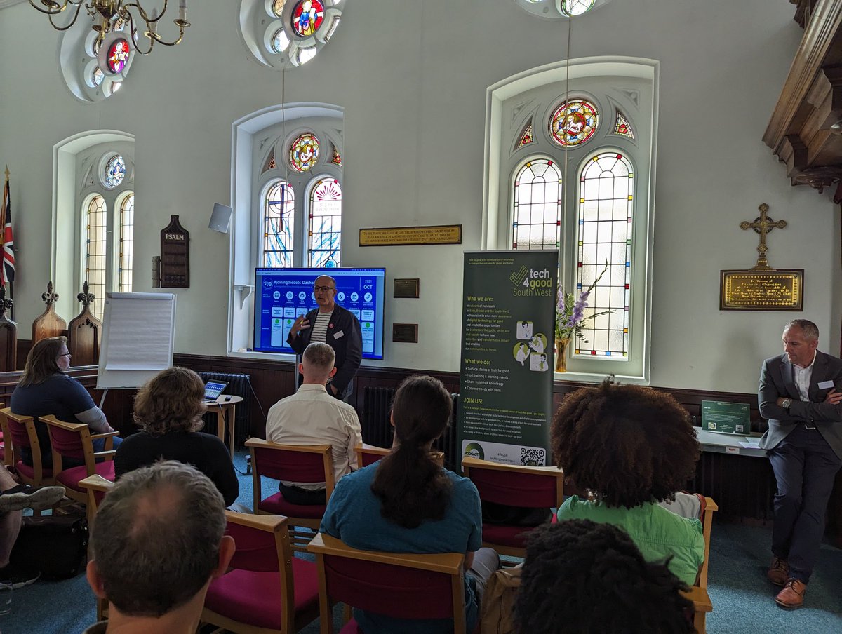 Great session on Bath’s Digital Divide and what we can do collectively to close it ⁦<a href="/bathdigital/">Bath Digital Festival 🚀</a>⁩ Festival with great input from (among others) ⁦<a href="/tech4goodSW/">Tech4Good South West</a>⁩ ⁦<a href="/MaydenTweets/">Mayden</a>⁩ ⁦<a href="/AgeUKBANES/">Age UK BANES</a>⁩ ⁦<a href="/WestofEnglandCA/">West of England Mayoral Combined Authority</a>⁩ <a href="/stjohns1174/">St John's Foundation</a> ⁦<a href="/dotprojectcoop/">Dot Project</a>⁩