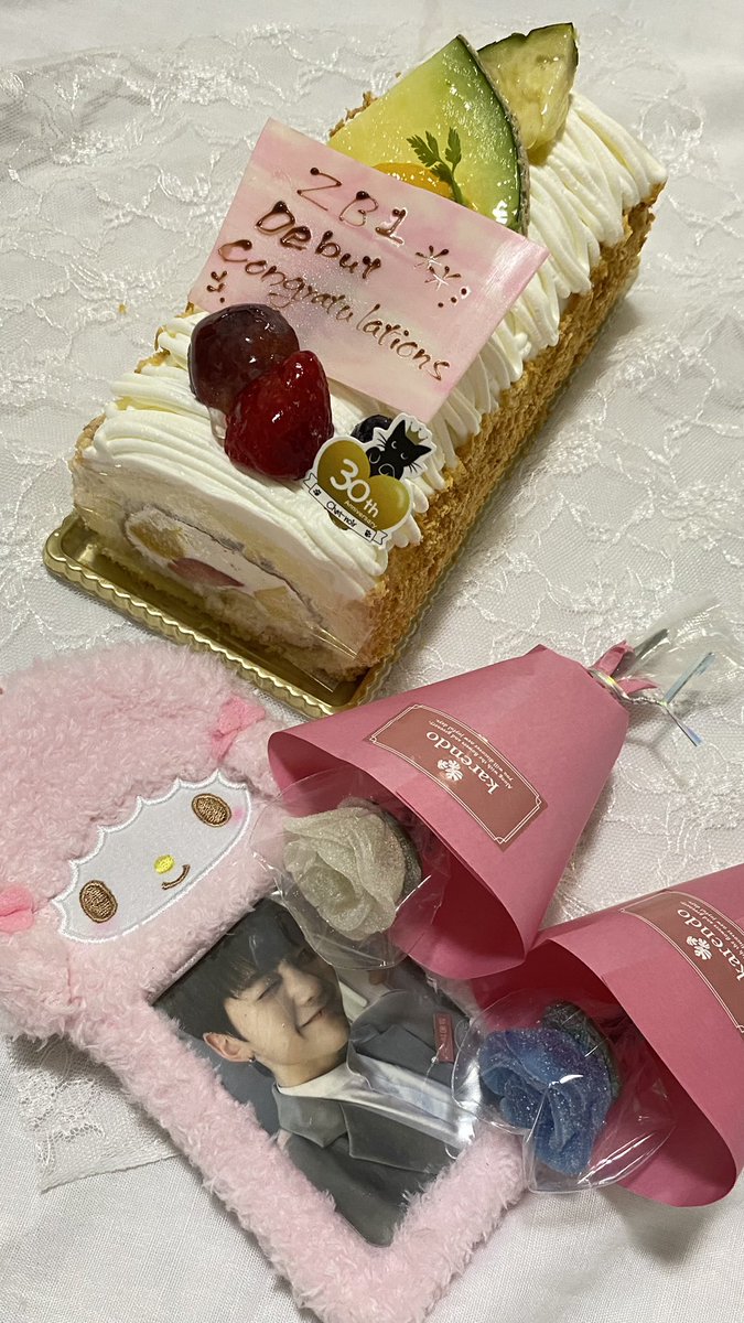 M_matthew_E's tweet photo. デビューおめでとう🎉🎉🎉
これからもいろんなメテュが見れるの楽しみ😊
デビューショーケースでは、悲鳴あげました🤤🤤🤤🤤
ありがとう🤭
MATTHEW BLOOMING DEBUT
#TimeToBloomMATTHEW
#SEOKMATTHEW #석매튜
#DayOneWithZB1
#ZB1デビューおめでとう https://t.co/2gIe0iUhy0