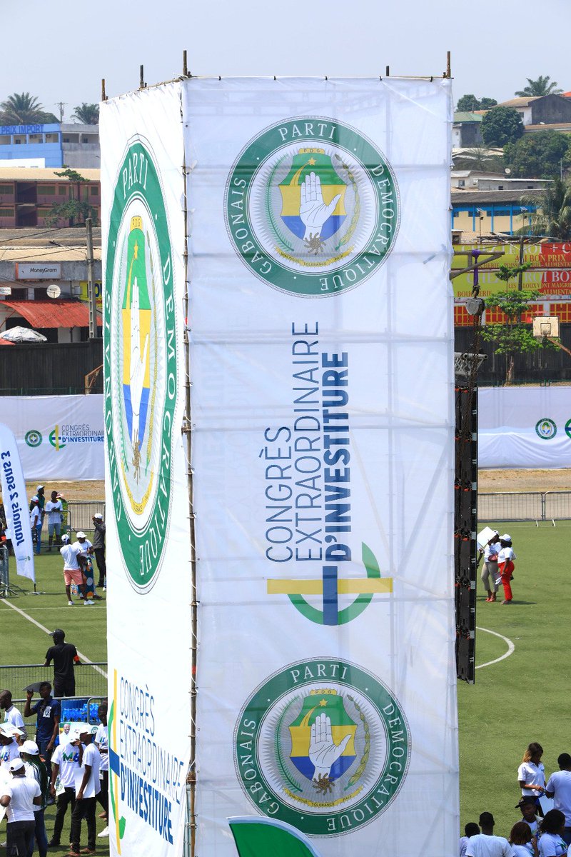 OlivierSean4's tweet image. Tout est fin prêt au stade de Nzeng-Ayong pour accueillir le Distingué Camarade Président @PresidentABO pour la cérémonie solennelle d'investiture du @pdg2R #Gabon #ContinuonsEnsemble