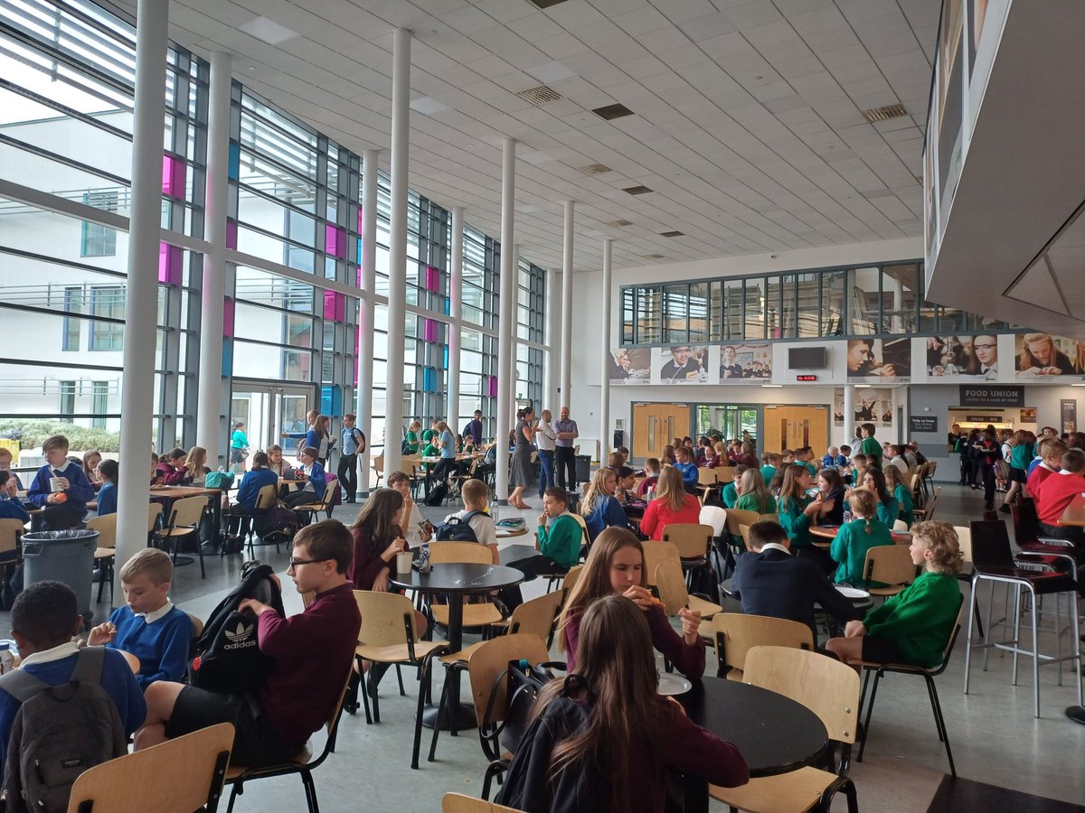 RODS_Transition's tweet image. Having a lovely time at lunchtime!!!