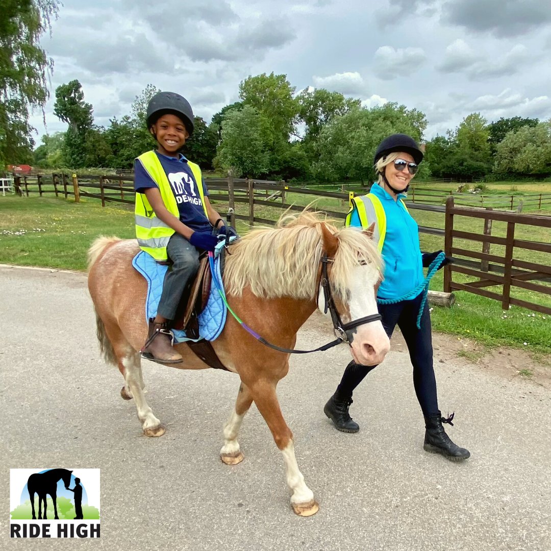 We saw some super smiles as our members headed out on their hack today!