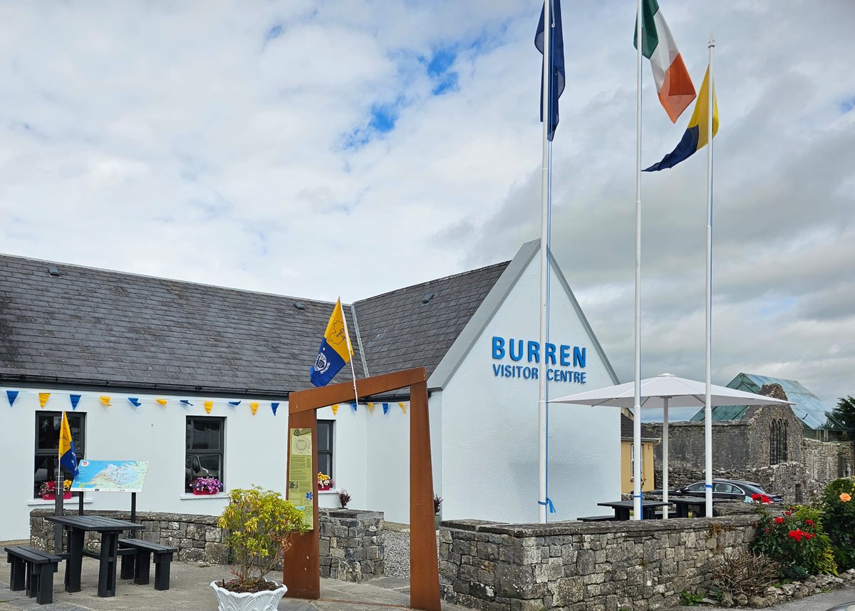 Hi everyone 👋 Welcome to the Burren Visitor Centre Twitter page. Follow our page and you will "Experience the Burren, its people, its heritage and its music". 

#theburren #visittheburren #visitclare #unescogeopark