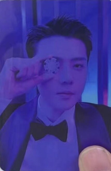milkteus's tweet photo. sehun’s photocards from exo’s ‘exist’ album! https://t.co/VYA1MOZbcK