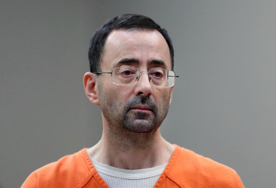 Queen_City_News's tweet image. #BREAKING NEWS: Disgraced sports doctor #LarryNassar stabbed multiple times at #Florida federal prison: Report #NationalNews 

Here's what we know: bit.ly/43dbiog
