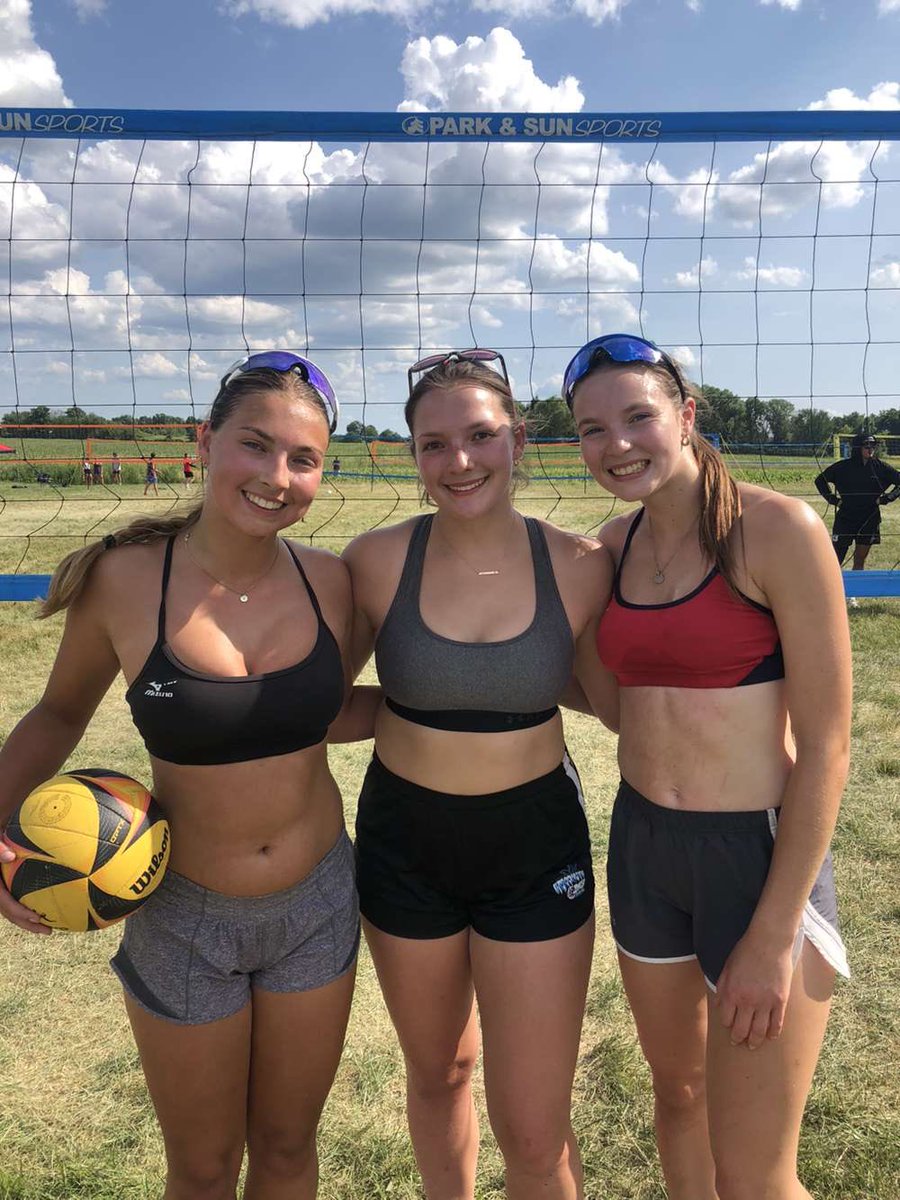 So much fun playing with Vanessa and Alyssa in AA at the Waupaca Boatride! We finished 5th in the Contenders bracket.
