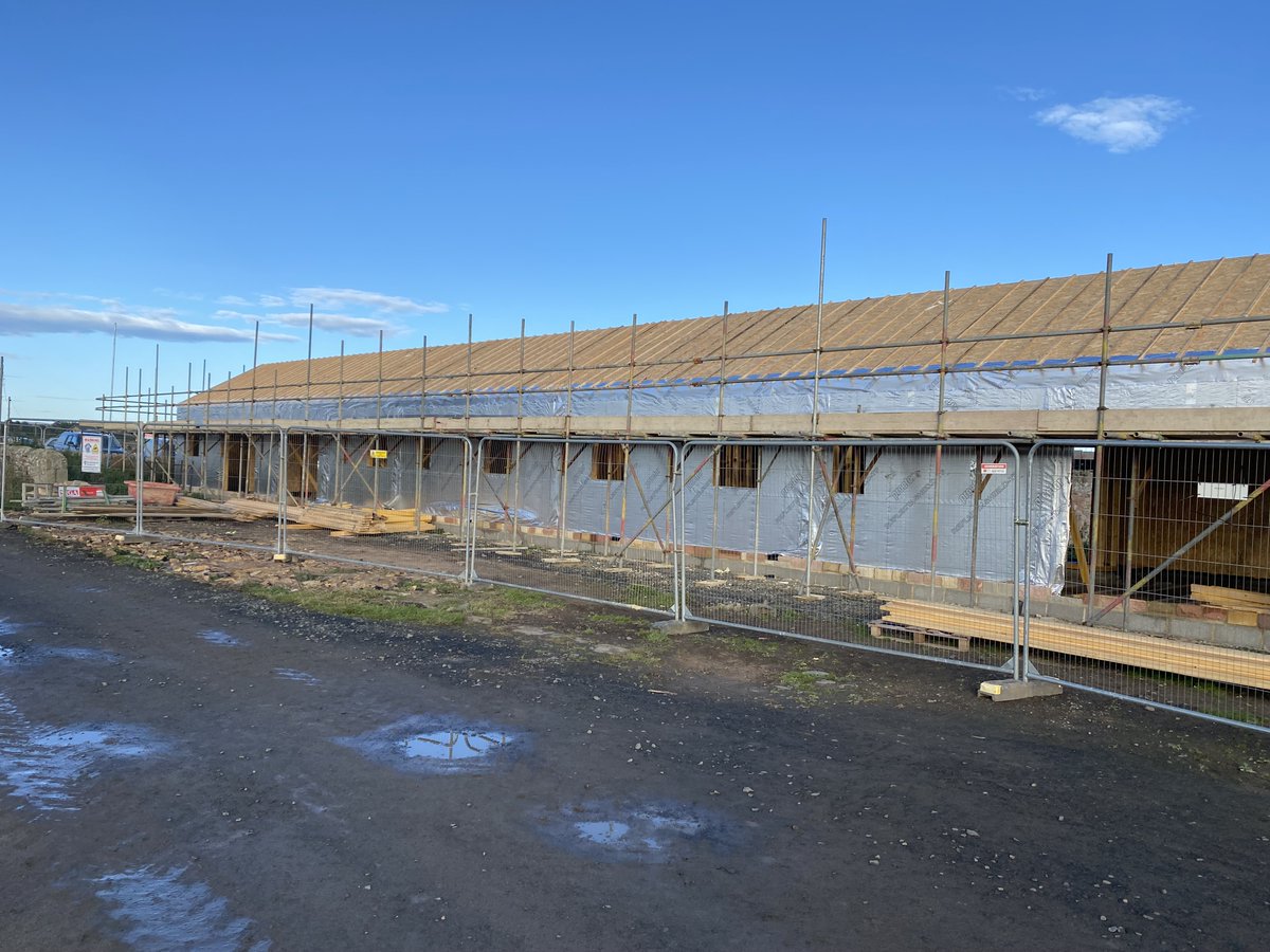 FlitcraftLtd's tweet photo. Nestled in the dunes above a bay on the Northumberland coast our client has chosen our 140 injectawall to protect them from the north east winds.  If you have a timber frame project you would like to discuss with Flitcraft, please call us on 01995 679444 #injectawall #newbuild https://t.co/NCu5uXZaTg