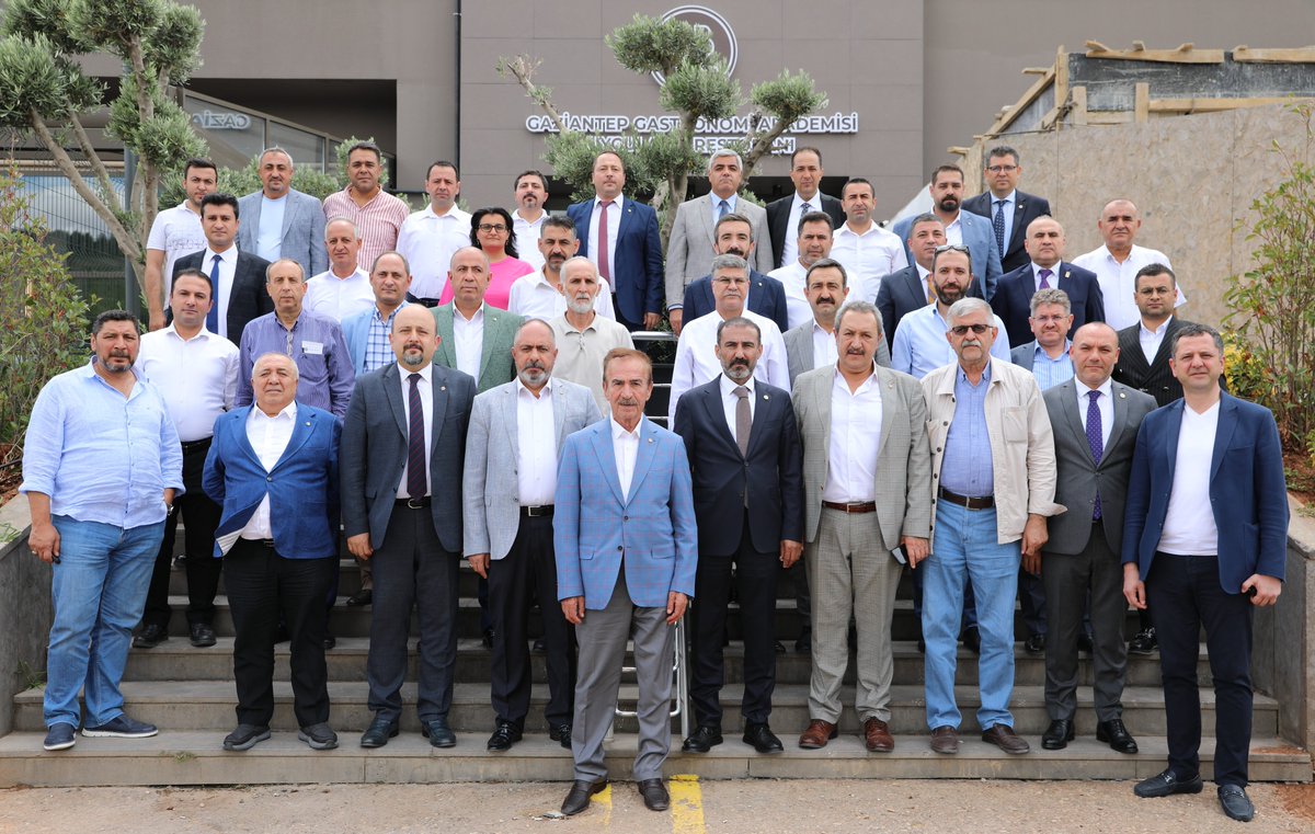 ◾️ Yönetim Kurulu Başkan Yardımcımız Başar Küçükparmak ve Genel Sekreterimiz Yusuf İymen, Gaziantep Ticaret Odası'nda yapılan TOBB Personeli Sigorta ve Emekli Sandığı Vakfı 7. Bölge (Güneydoğu Anadolu Bölgesi) seçimine katılarak oy kullandı.

◾️ Yapılan oylama sonucunda 4 kişiden