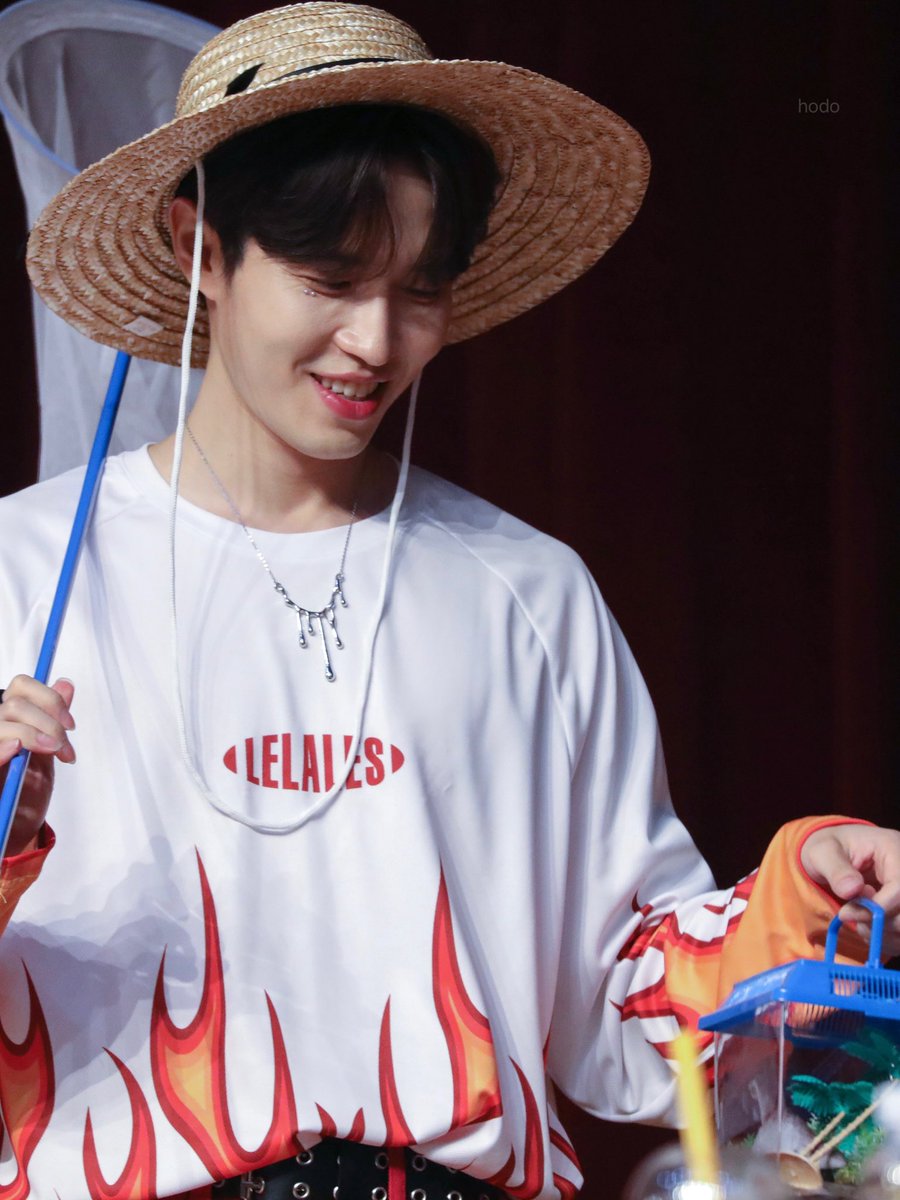 kj_hodo's tweet photo. 230707 미니레코드 #김재환 https://t.co/GOTV2H1K74