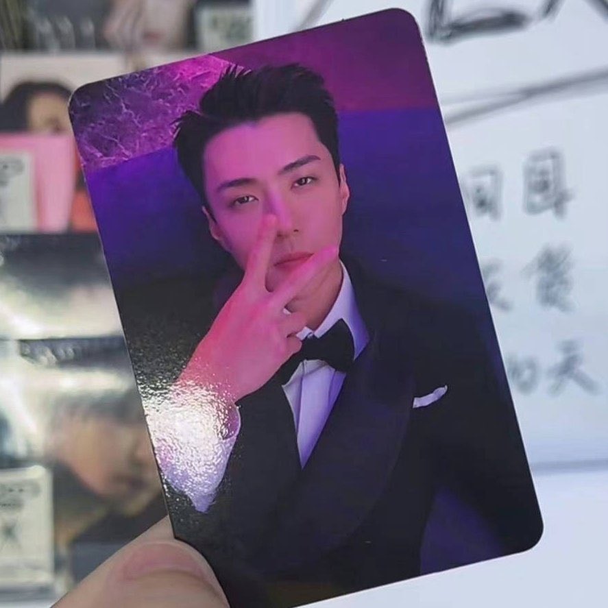 archive_sehun's tweet photo. 정규7집 #세훈 앨범 포토카드 

E버전 세훈.                                    X버전 세훈
O버전 세훈.                                   디지팩 세훈 https://t.co/ZlWnHBSsAo