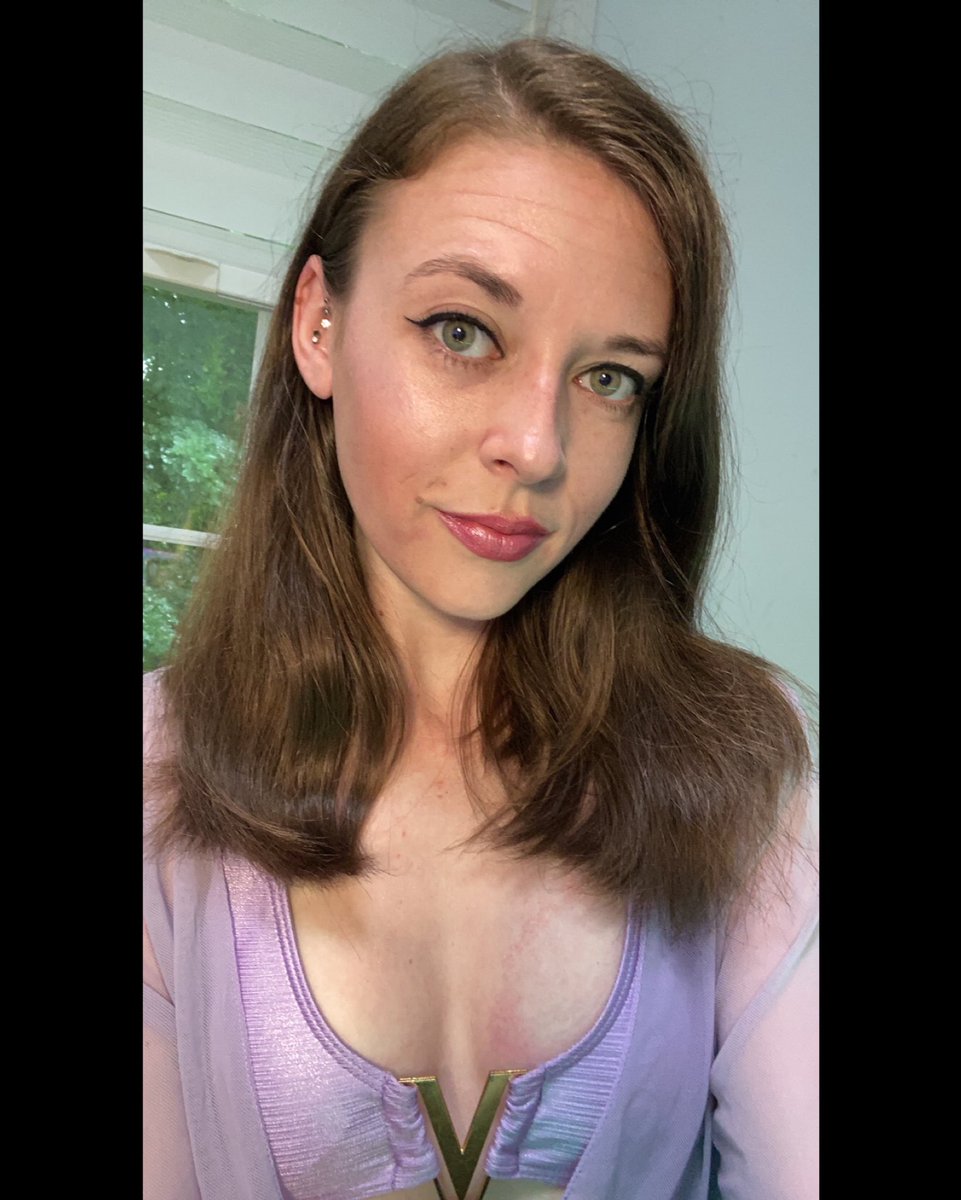 BubblesXx95's tweet photo. I’m live with another beach themed stream! Be sure to bring your bathing suit, sunscreen, and some water! 😁😉

https://t.co/K18MbTGa8f

#Twitch #SupportSmallStreamers #GamerGirls #Overwatch #COD #Baked https://t.co/mb3XkVc64N