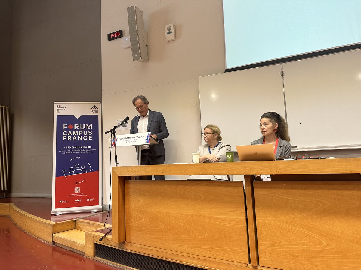 NManamanni's tweet photo. C’est parti pour l’assemblée d’été du #ForumCF @CampusFrance @UnivTours 
+200 participants +100 EESR représentés. Riche programme : plénières, ateliers, tables rondes… où il est question d’#Europe #Afrique #AsieIndopacifique #Recherche #DDRS #Attractivité #international https://t.co/c2h8x8tiR0