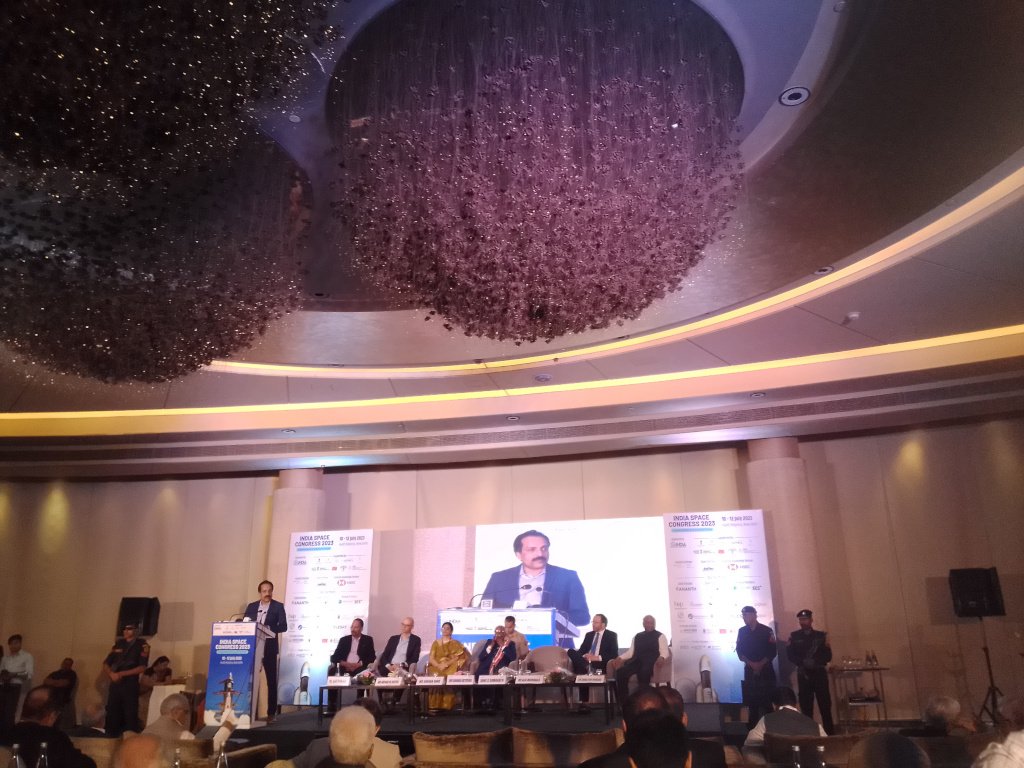 shakthimaan's tweet image. At the India Space Congress 2023 conference at Hyatt Regency, New Delhi July 10-12, 2023 @satcom_india #spaceconference #2ndISC2023 #IndiaSpaceCongress @isro @tarides_
