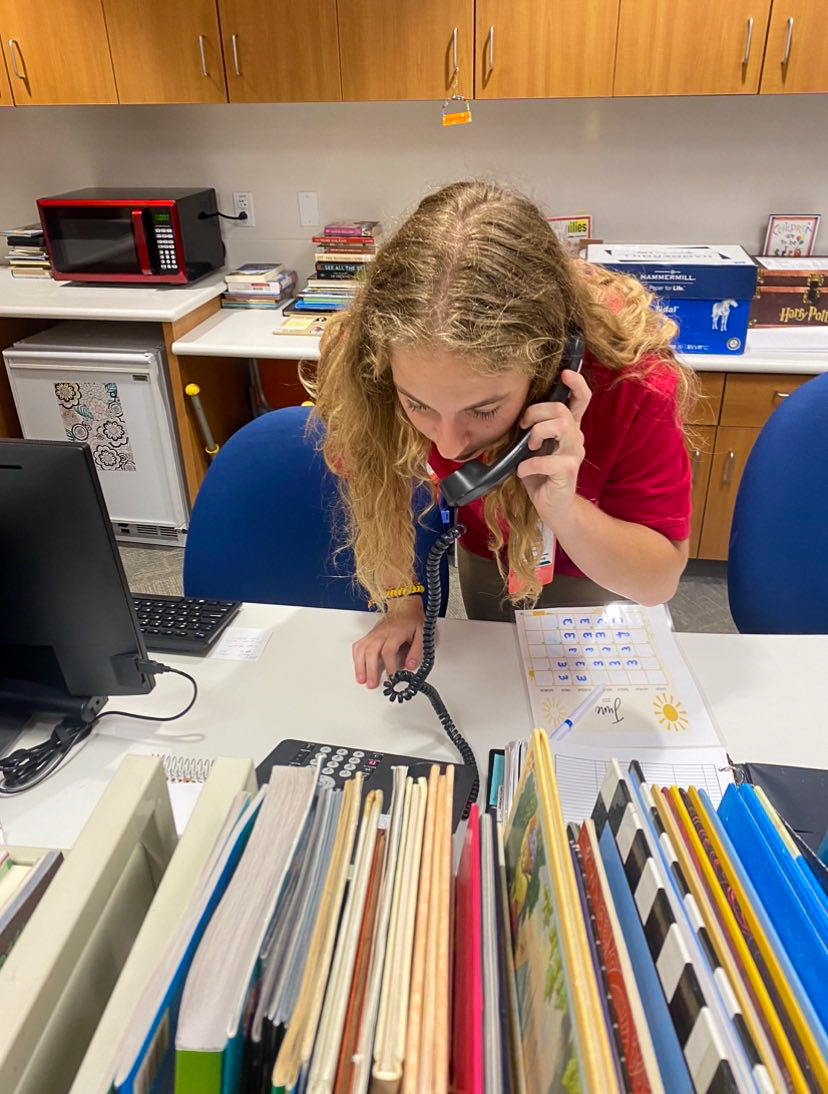 Jordan HS junior, Madelyn Mech, has spent her summer volunteering with the <a href="/TexasChildrens/">Texas Children's</a> Jr Volunteer Program! From handing out toys to helping in various clinics including the cancer center, Madelyn says she has learned so much and looks forward to volunteering next summer!