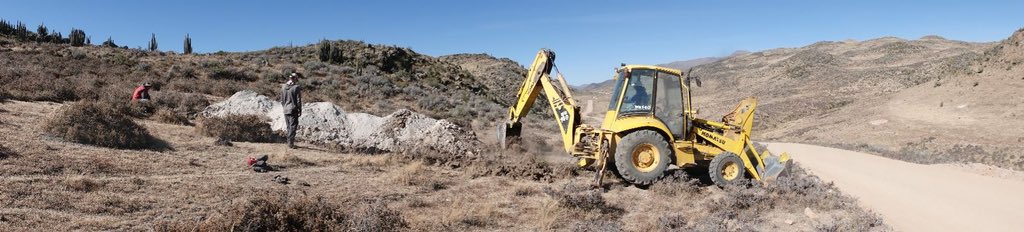 k_gaidzik's tweet photo. Trenching at c. 4000 m asl in #Colca #Peru under judgment and vigilance of viscachas and andean foxes and #Sabancaya in the distance.
#palaeoseismology #activefaults
#NCNOpus @NCN_PL https://t.co/ieDwmGhA6G