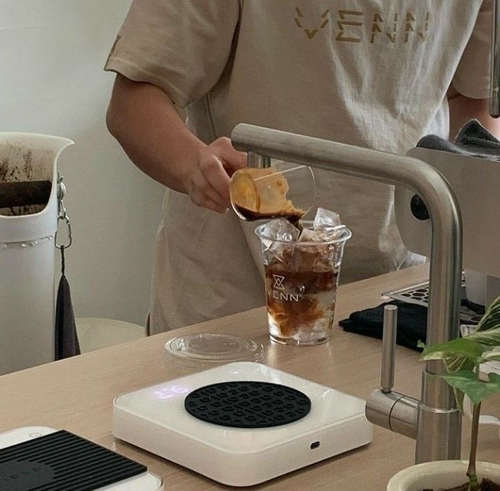 etherealdior's tweet image. breakfast is the most important meal of the day