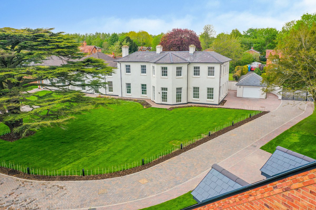 Gowercroft Joinery tweet media