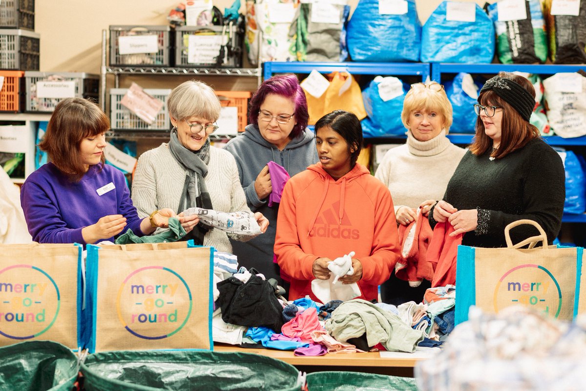 srcvolunteering's tweet image. We have a great opportunity to share with you today! 😁

@MerryGoRoundGla are Looking for donation team member volunteers.

You can find out more about it using the link here: glasgowunisrc.org/volunteering/o…