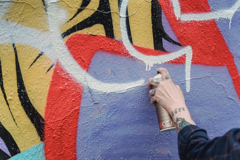 Find out how aerosols are made, how they are filled and how they work with this exciting collection of resources from <a href="/BAMA_aerosol/">BAMA</a>!
Explore the collection here: schoolscience.co.uk/aerosolsindex #educhat
