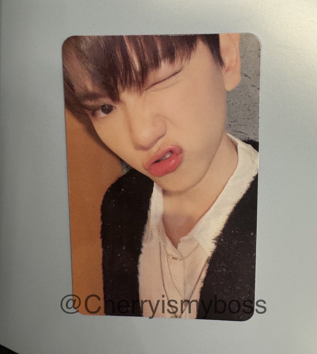 CXB_6104_'s tweet photo. EXIST BAEKHYUN PHOTOCARDS ✨

E ver.                                         X ver

O ver.                                    Digipack ver https://t.co/8pAxfoRIre
