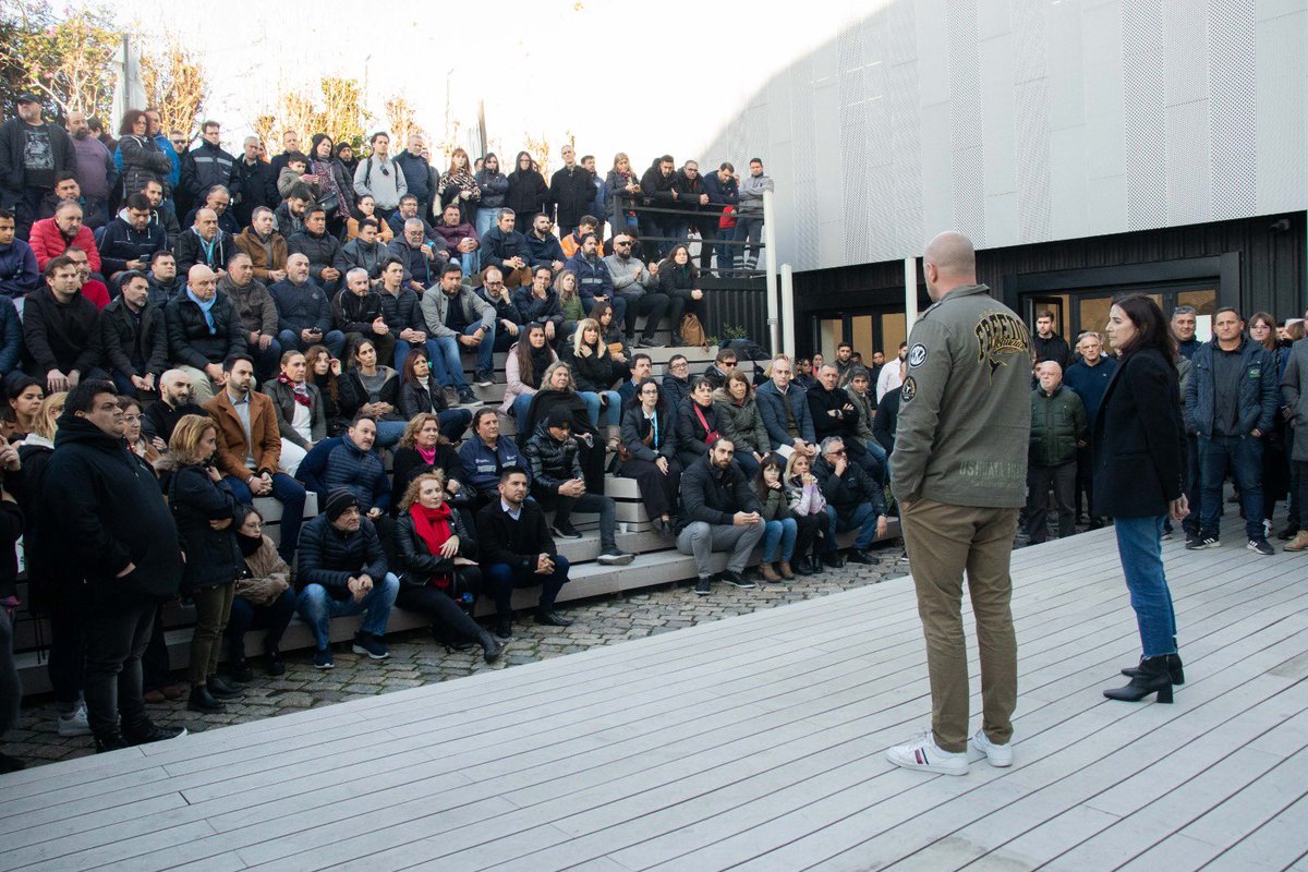 El día viernes realizamos un Plenario de referentes, delegados y militantes ferrroviaria/os y portuaria/os de la VyB donde analizamos la situación actual del gremio.