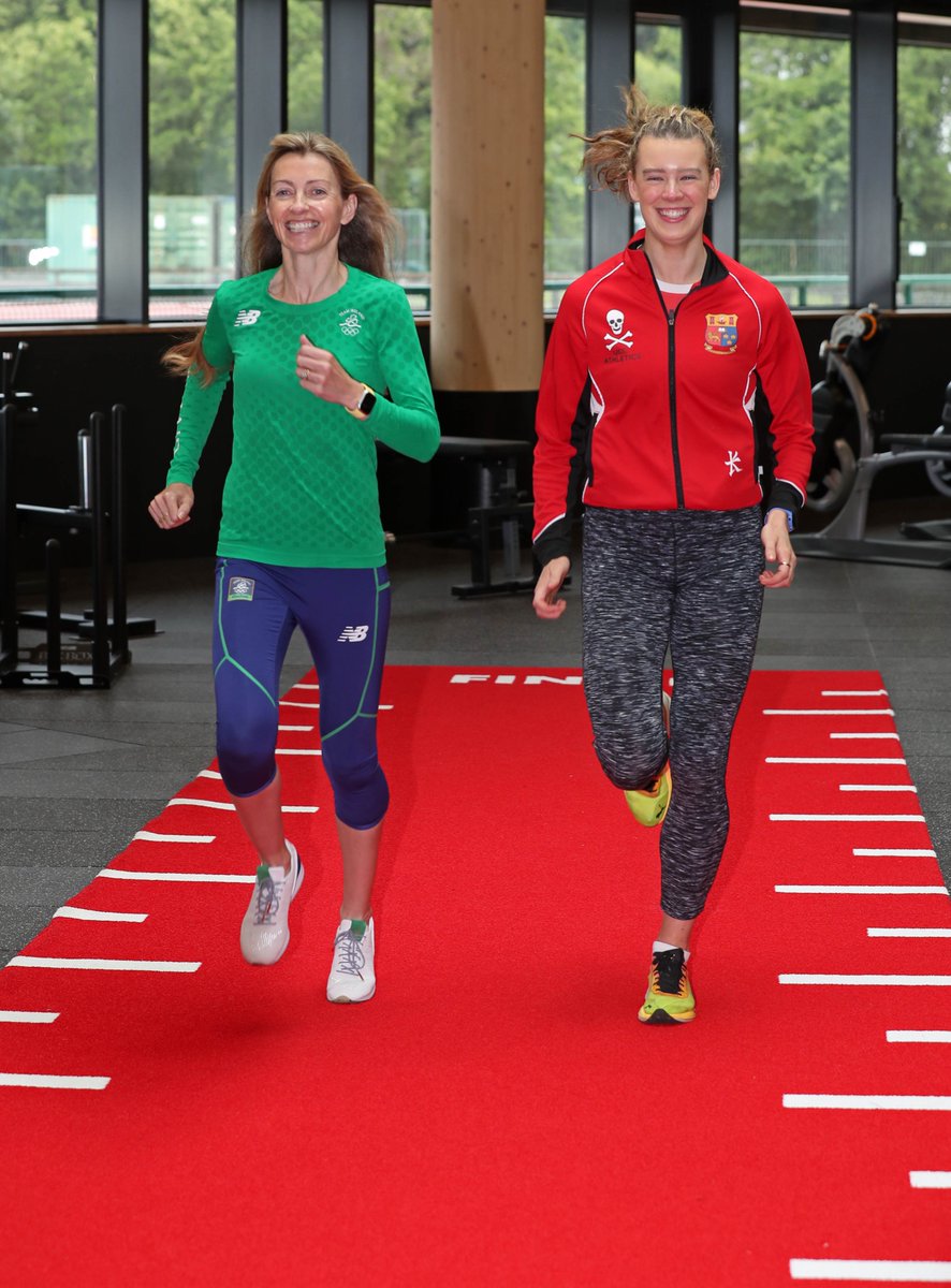 MardykeArenaUCC's tweet photo. Smiles all round today at the launch of the Mardyke Arena UCC Elite Athlete/Team High Performance Gym @UCCSport @UCC @LizzieLeevale https://t.co/aNC3wK6wBw