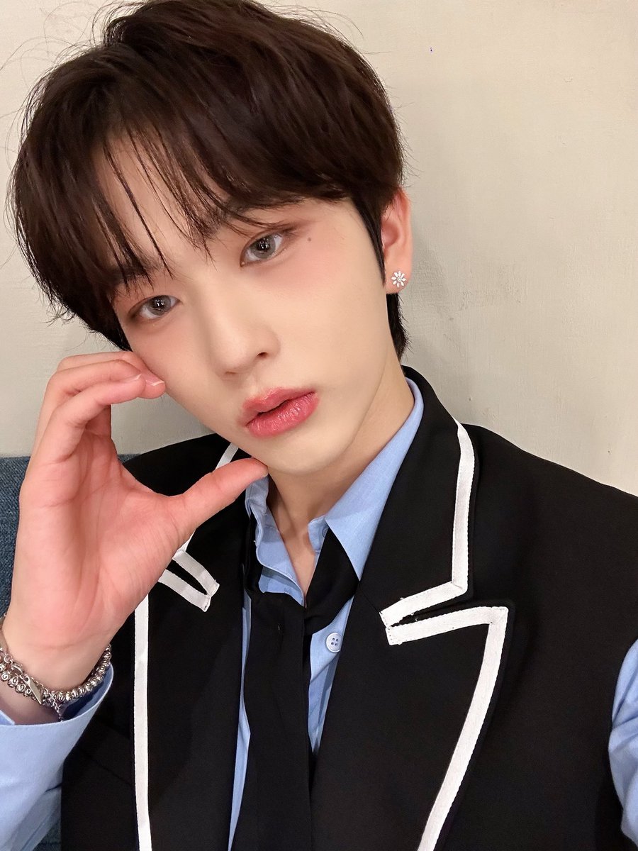 by_EPEX's tweet image. [#백승]

오늘 괜찮았나요?!!😉

#EPEX #이펙스 #BAEKSEUNG #백승 #백전백승