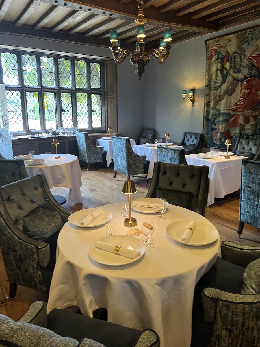 Andy Hayler (@wyahaw) on Twitter photo My thoughts on  The Tudor Pass at Great Fosters in Egham. andyhayler.com/restaurant/tud… My thoughts on  The Tudor Pass at Great Fosters in Egham. andyhayler.com/restaurant/tud…