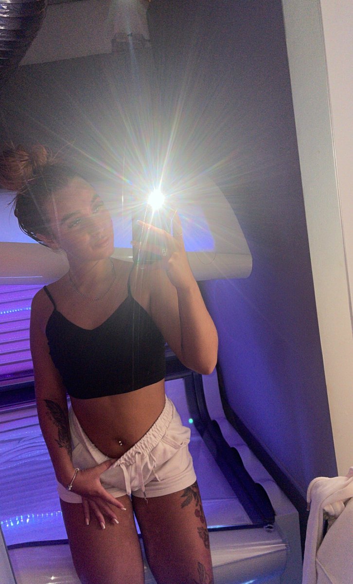 l_jof3's tweet photo. Skin cancer? Who cares!

Check out my sale 😘👉https://t.co/NtDTfGVEz4

#onlyfans #onlyfansbabe #onlyfansfree #buying_content #onlyfanslatinas #onlyfanspromo #onlyfansvideo #onlyfans_leaked https://t.co/PTEBQxEojr