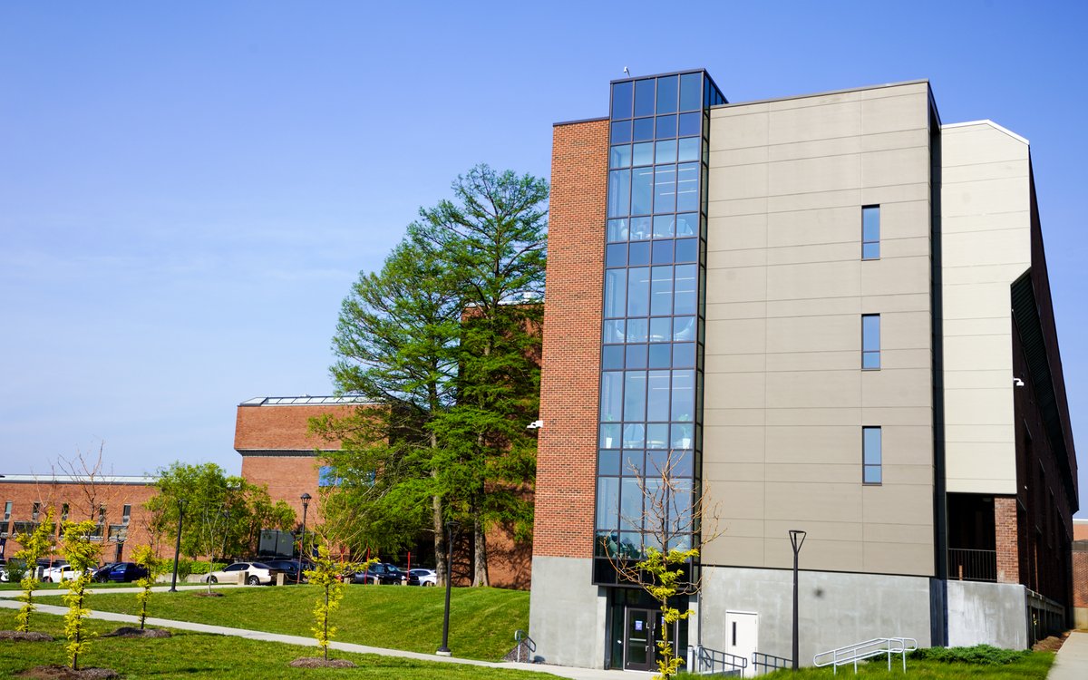 STLCCworkforce's tweet image. It’s time to go beyond your backyard! 🌳 Registration for Continuing Education classes is now open. Visit stlcc.edu/ce and sign up today! #STLCC #STLCCContEd