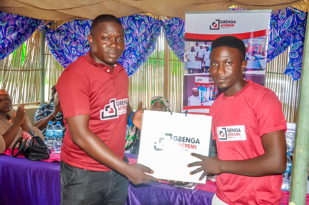 GbengaaiyeremiF's tweet photo. In celebration of World Cooperatives Day, GAF presented business grants to selected Cooperative Societies in the North East in the form of Starter Packs, to trained members in different areas of trade. https://t.co/B2svli8X9J