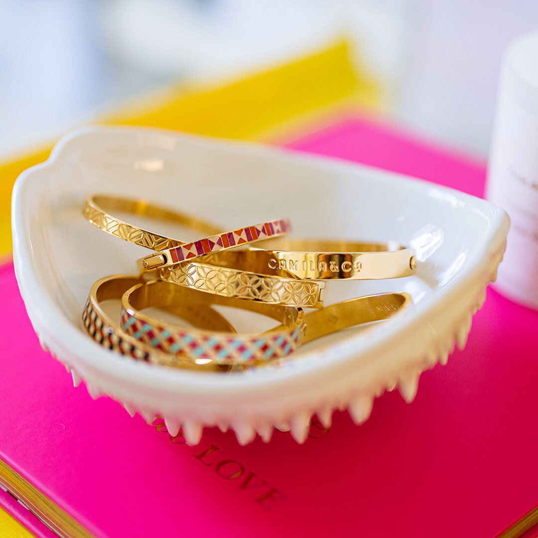 LeBlogBlank's tweet image. A glimmer of Camila&amp;amp;Ca. Jewelry camilaecompanhia.com #JewelryDesign #Branding #BlankCreativeDirection #MadeInPortugal