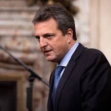 rialjorge's tweet photo. En un rato @SergioMassa habla en #Argenzuela por @Radio10 https://t.co/hXQonQU1AR