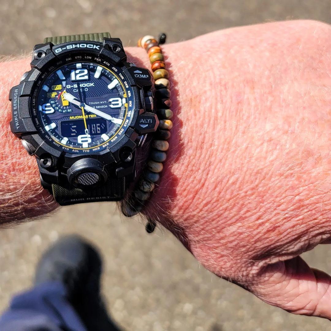 GShock_US's tweet image. MUDMASTER MONDAY.

Mondays are tough, but you know what’s tougher? MUDMASTER.

Shop now: gshock.casio.com/us/products/ma…

📷: @timeteller247, @gshockquad_intl , @jj.stolarczyk, @becauseimtnt (on Instagram)

#GSHOCK #gshockwatch #MUDMASTER #gshockaddict #gshockcollector