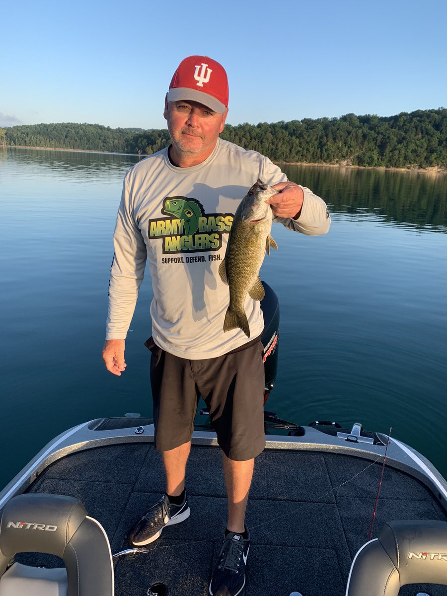 BrandonBreed182's tweet photo. @MajorLeagueFish Norris lake today https://t.co/8BNqE3Xj8j
