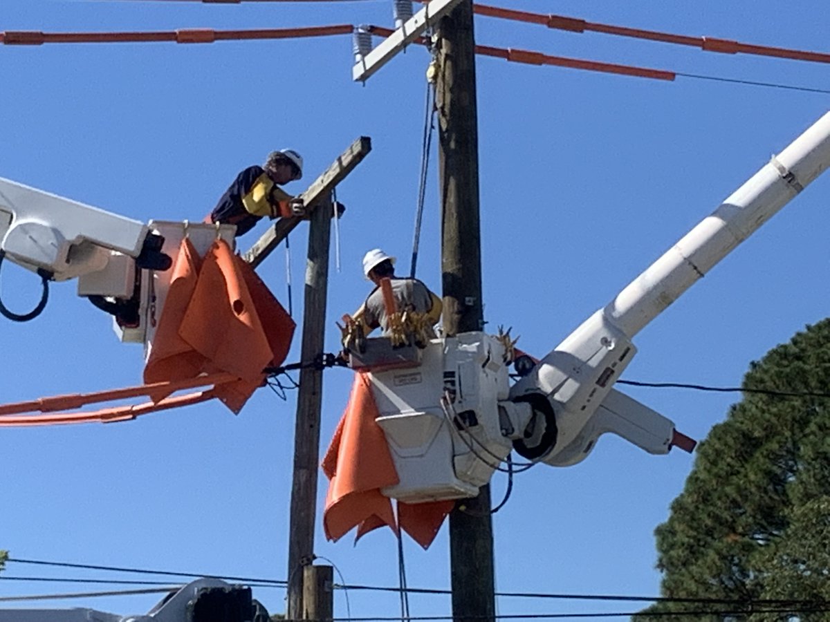 It's @NationalLineworkerDay and <a href="/DominionEnergy/">Dominion Energy</a> appreciates all the men &amp; women on our Team who @AimHigh to keep lights on &amp; restore service when power goes out. Also count on us during any weather-related event. It's how we roll! #Teamwork #PowerforthePeople #ActionsSpeakLouder