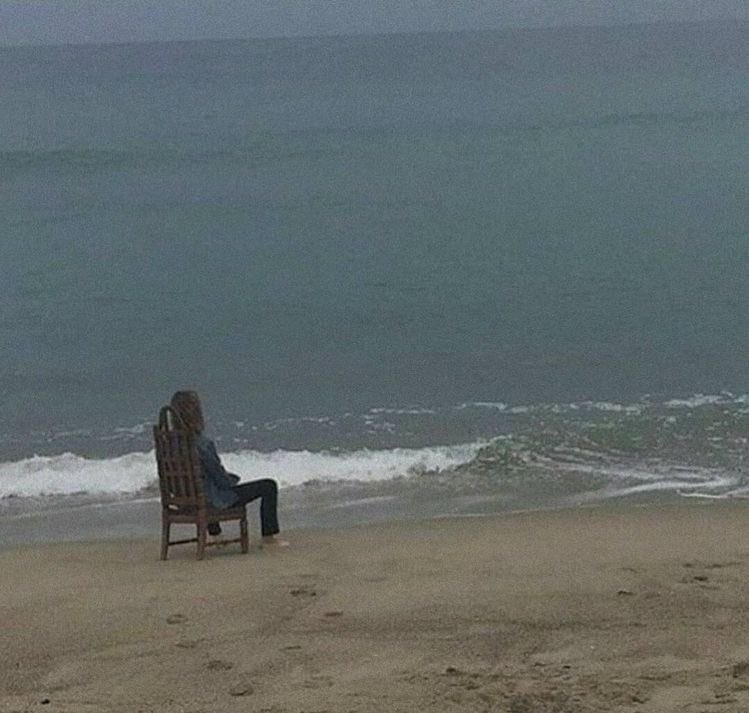 lonely tweet media