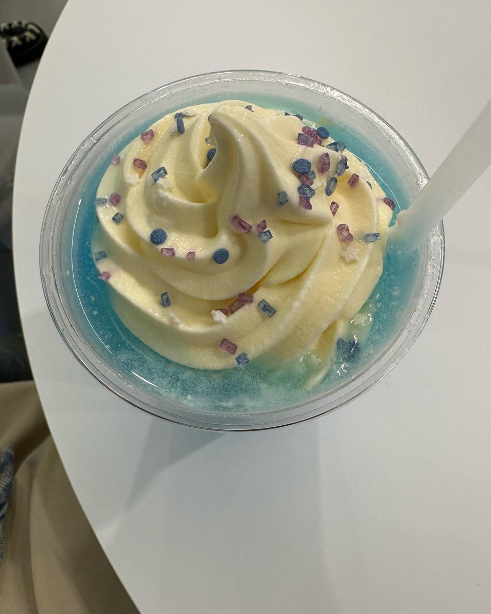 archive_sehun's tweet photo. 230710 훈스타그램 게시물 #세훈 

“Cream soda” https://t.co/S86zcK2K2F