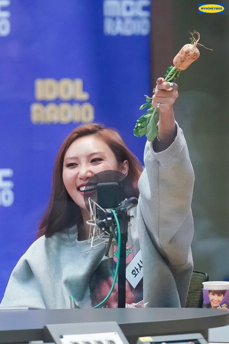moodarada2's tweet photo. #WeLoveYouHwasa 
#사랑해_우리_마리야 https://t.co/0z1i8XrlCF