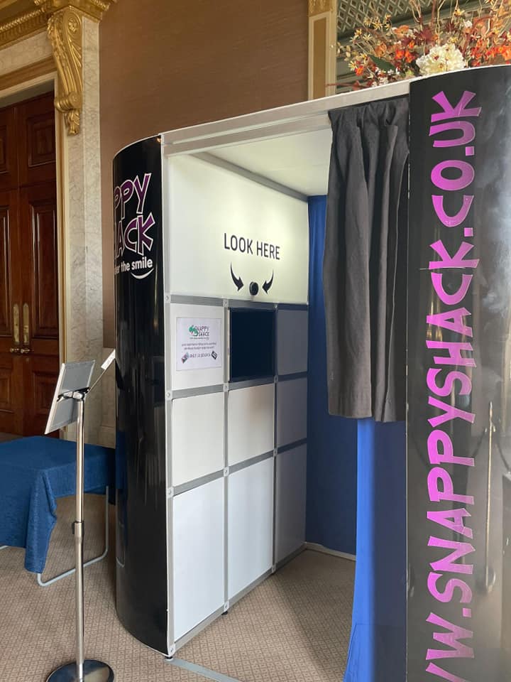 SnappyShack's tweet image. We had a great time at Ian Ramsey's Prom last week. They hired our fabulous photo booth and interactive ice cream bar. Both were a massive hit and enjoyed by all.